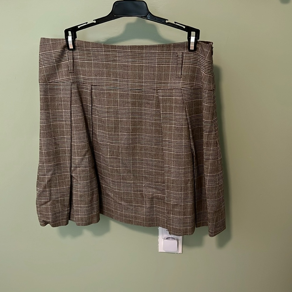 Plaid skirt